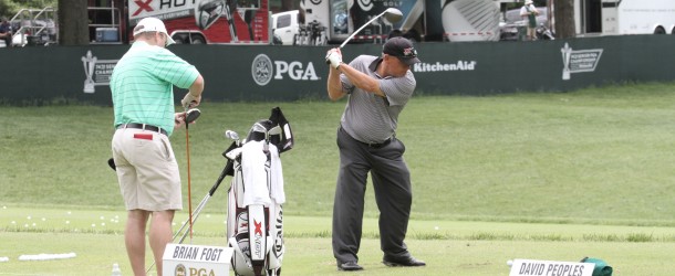 Terry Grosch goes On The Lesson Tee on The Back Nine